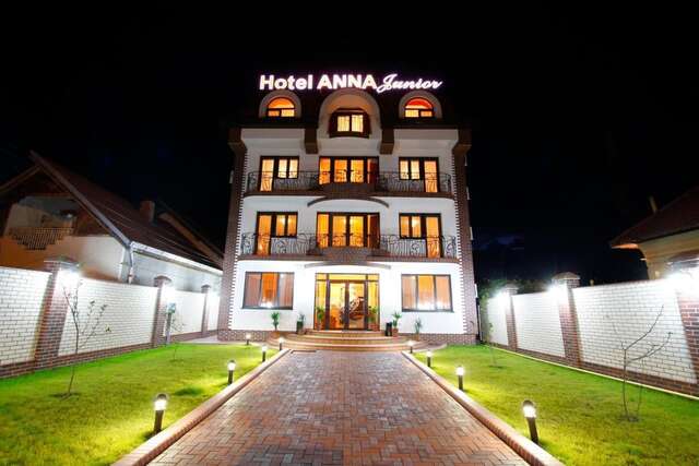 Отель Hotel Anna Junior Тыргу-Жиу-4
